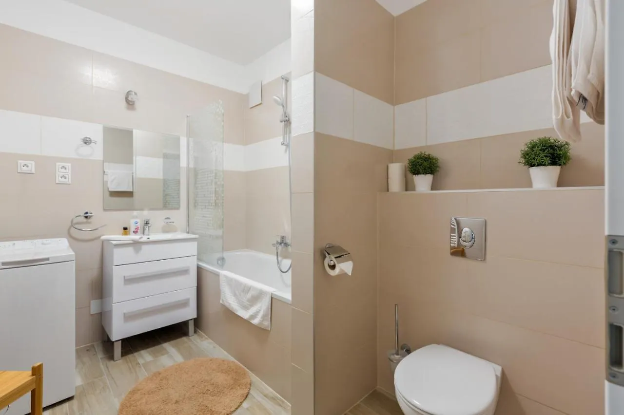 Apartment The Airbnb Home You'Ve Always Wanted Budapest Hungary